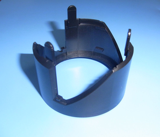 Lens